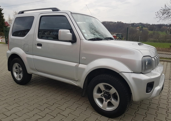 Suzuki Jimny cena 48500 przebieg: 179000, rok produkcji 2014 z Tczew małe 154